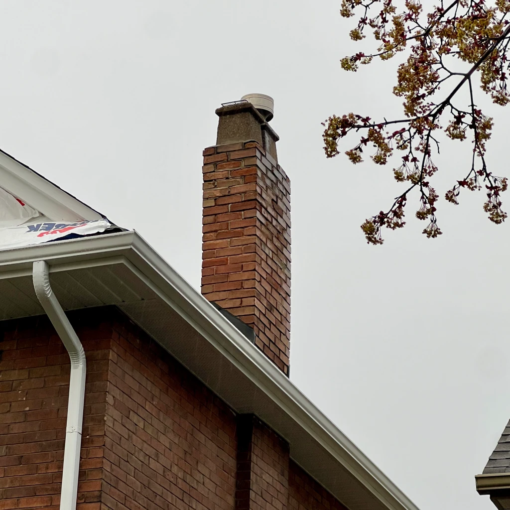 Toronto-Chimney-Repair-Swansea-Before